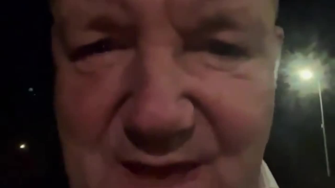 “世界揭露4_13”醫師們是以mRNA疫苗殺人的#連環殺手！新冠疫苗災難吹哨人、英國殯儀館負責人O'Loony：新冠疫苗引發心臟病、中風等致死的案例越來越多，而只顧掙錢不站出來的醫師就是#