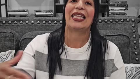 ✨ Tiene que haber alguien diferente, alguien que diga: