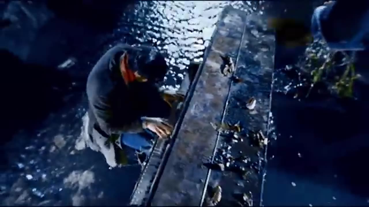 Keane - Somewhere Only We Know (Official Music Video)