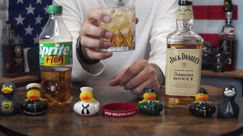Oliver Adrion - Jack Daniels Tennessee Honey & Sprite + Tea