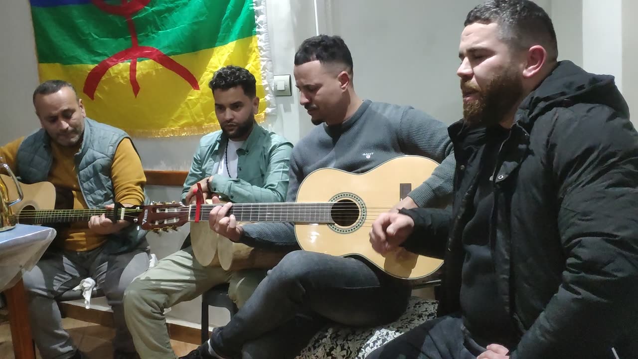 احتفال السنة الامازيغية الجديدة 2976 جمعية ماسينيسا طنجة وصلة غنائية اسندو