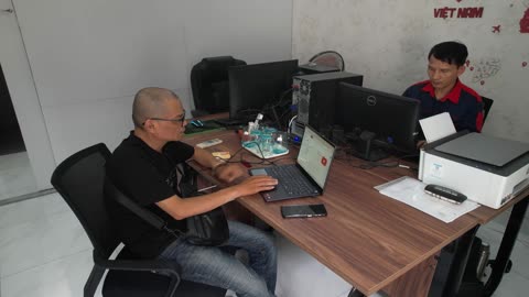 Sửa chữa và cài phần mềm máy tính, máy in. Bảo trì, bảo dưỡng thiết bị máy
