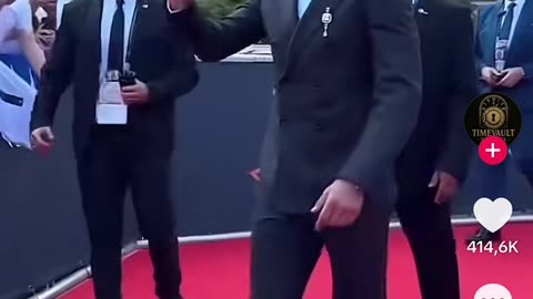 Christiano Ronaldo auto cadeau