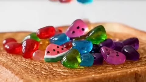 That glossy crunch hits different 🍬 Sweet meets smooth on every toast 🍞