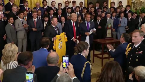 President Trump meet LSU Baseball players at the White House