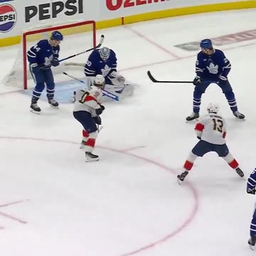 NHL - Aaron Ekblad gets the icebreaker for the @FlaPanthers! 👏 #StanleyCup