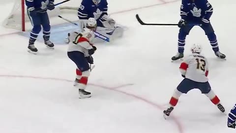 NHL - Aaron Ekblad gets the icebreaker for the @FlaPanthers! 👏 #StanleyCup