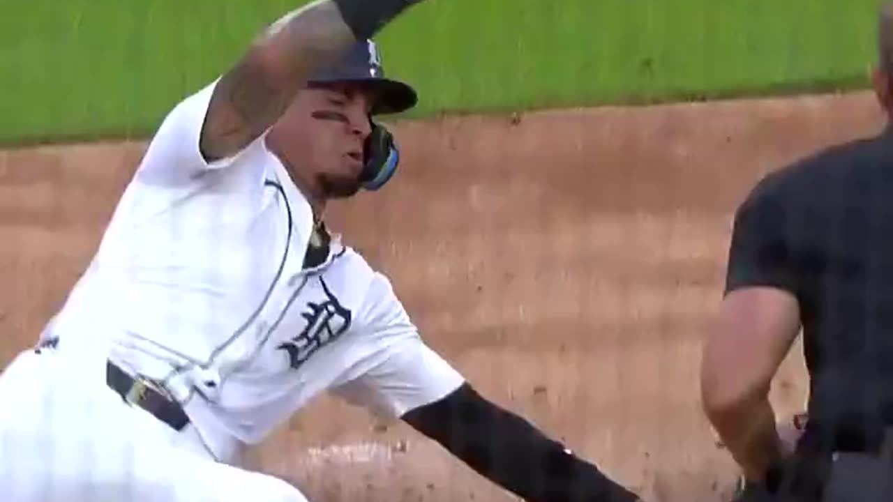 MLB - A thing of beauty by Javier Báez 😮‍💨