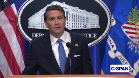 DAG Todd Blanche gives hilarious answer to reporter about Don Lemon