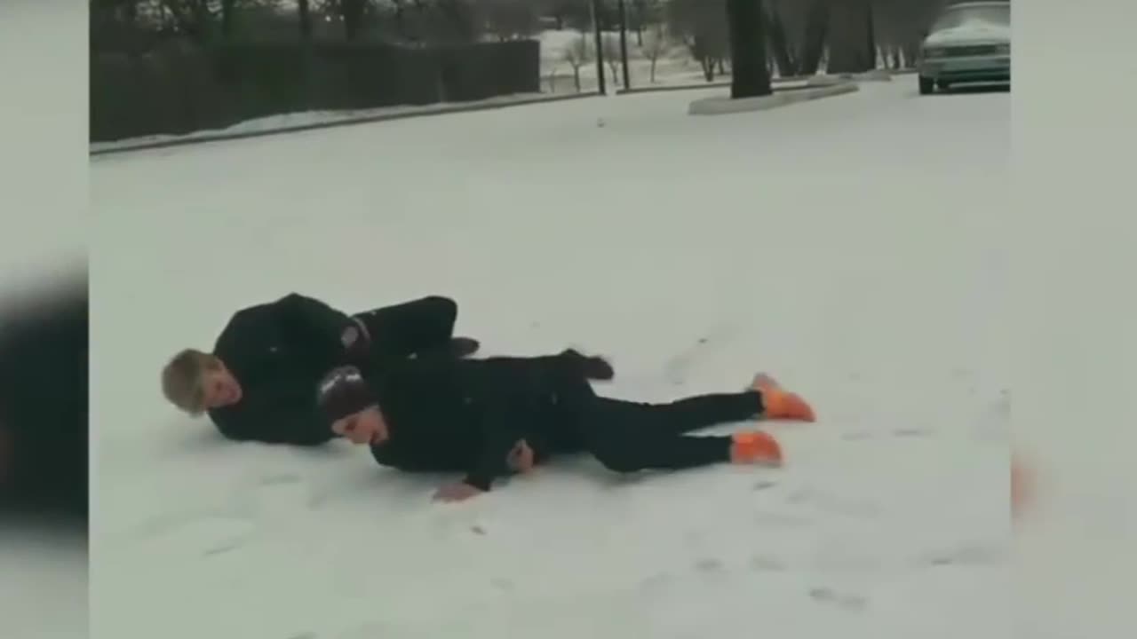 FUNNIEST FAILS || try not to laugh
