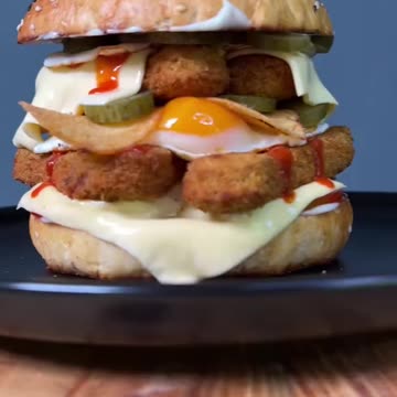 Giant burger 🍔 🤤👌