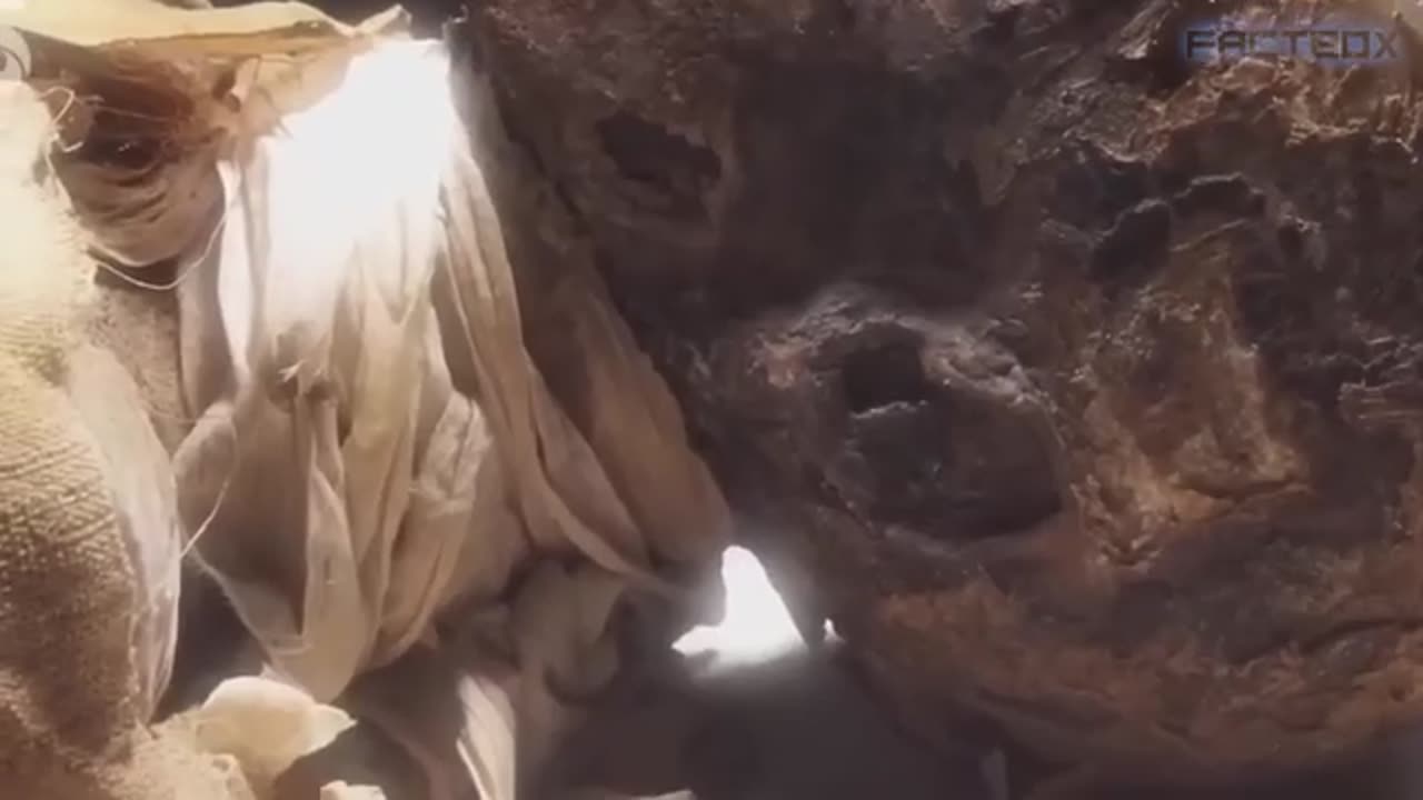 Comment est-ce possible ? Top 15 des découvertes inexplicables et effrayantes en Égypte