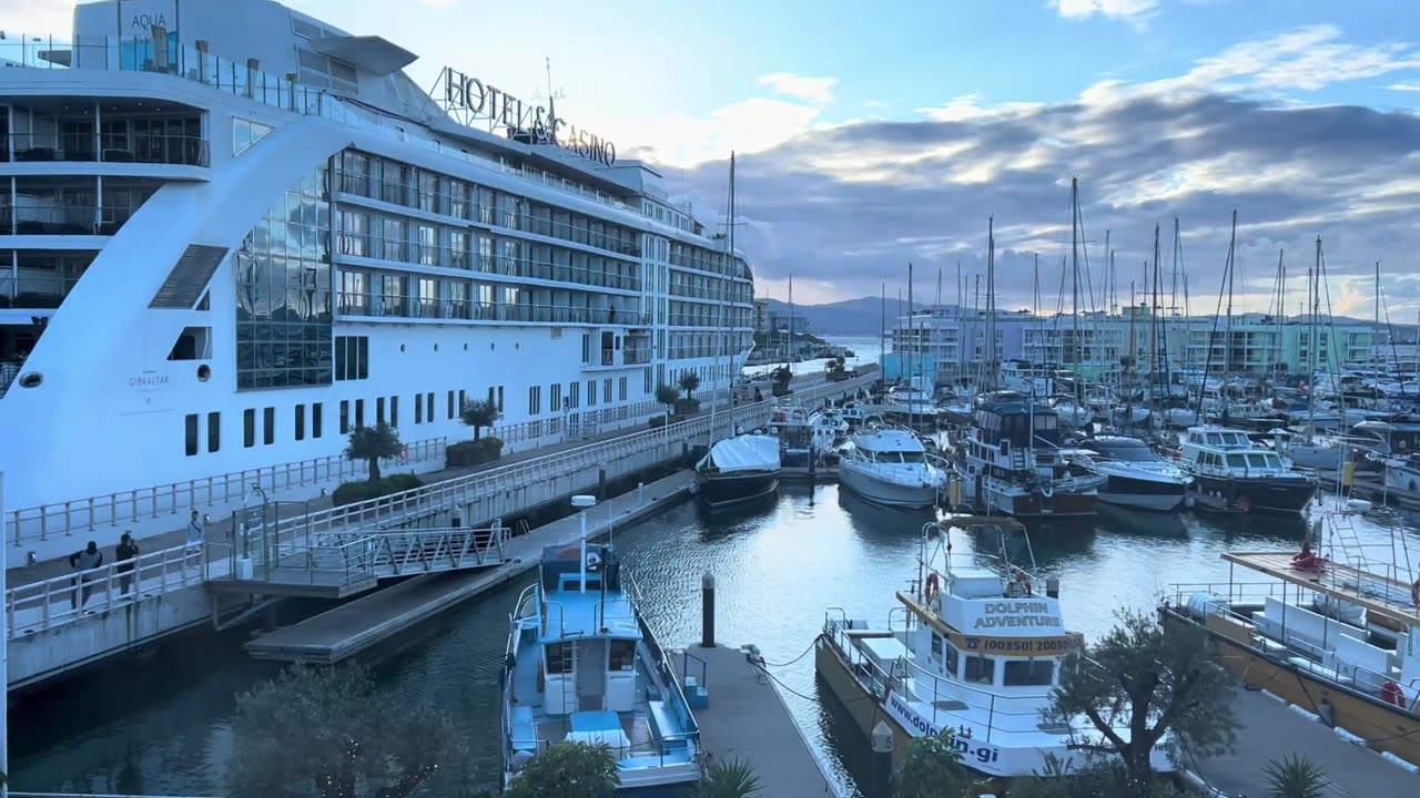My Life in Gibraltar, Groceries Shopping from Carrefour and Mercadona, March 2025