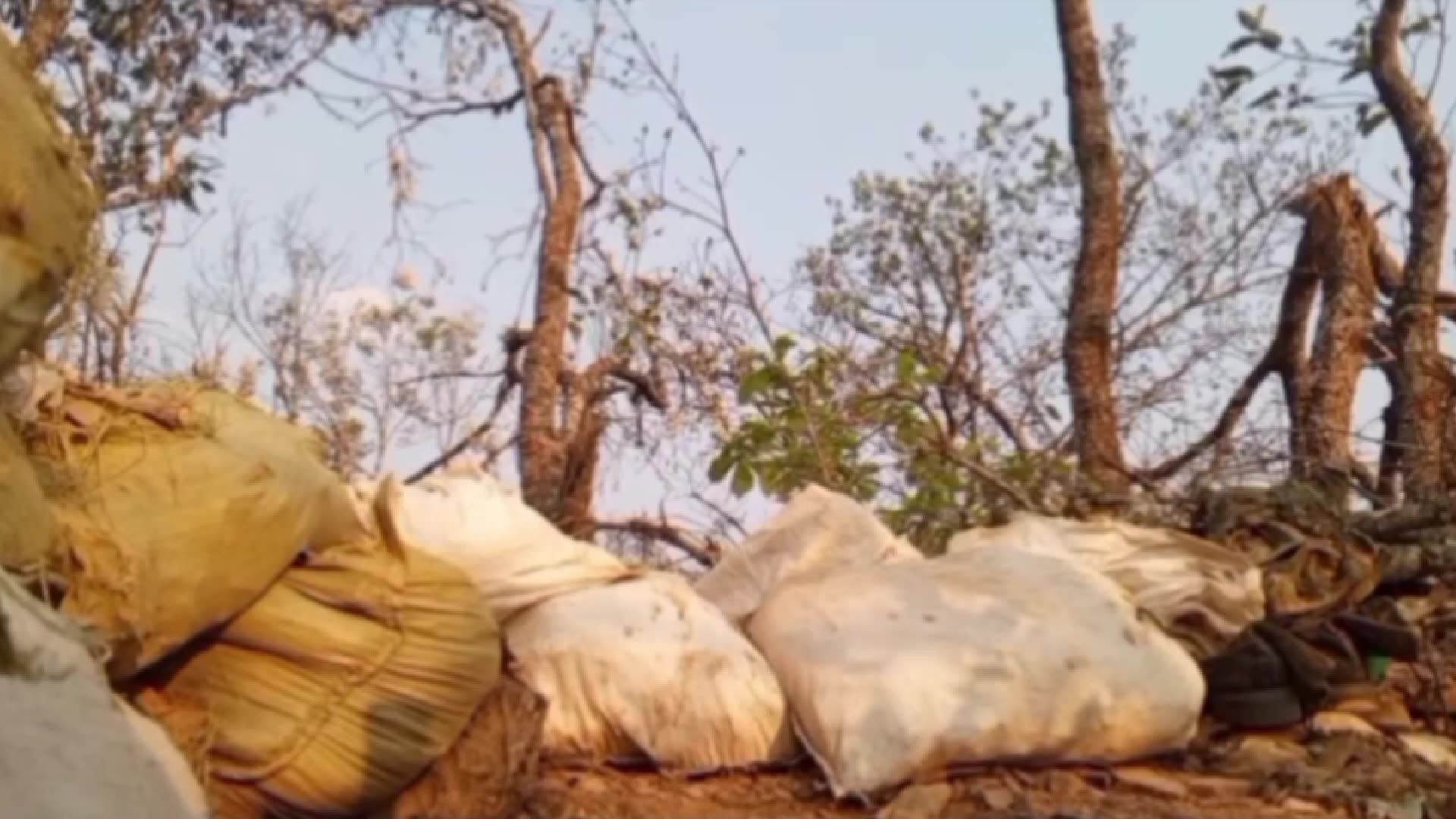 пёџрџћї Myanmar Conflict Airstrikes Sniper Fire In Battle Of Falam