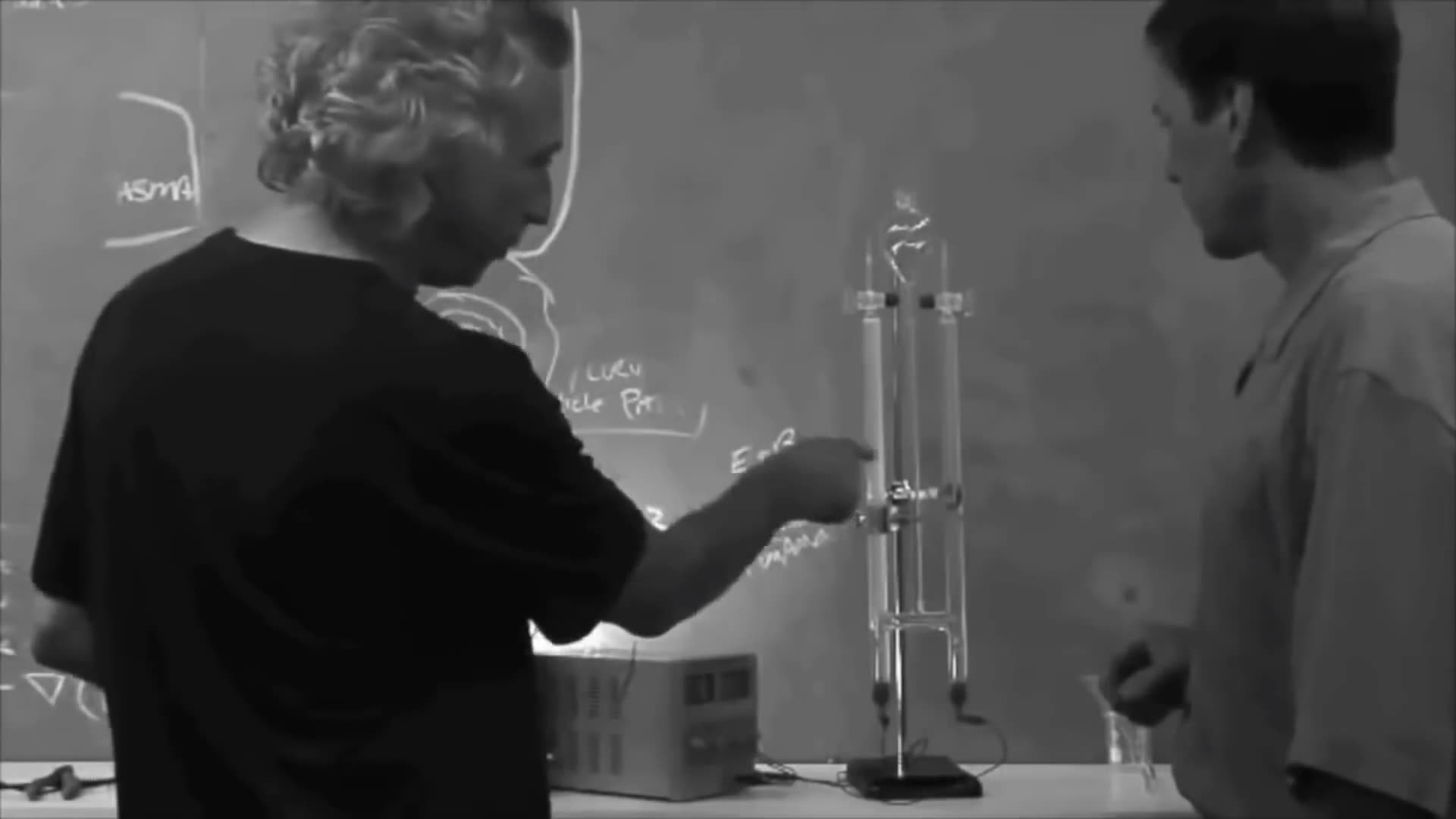 Still think he is not legit...watch this and then decide. Bob lazar water powered car