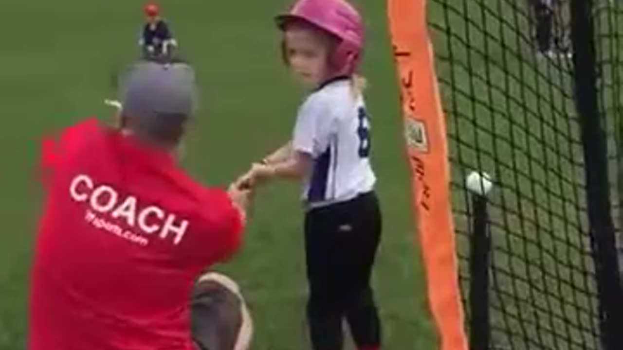Try to hold back your laughter for just 3 minutes, you guys are amazing #funnyvideo