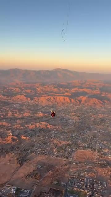 🚨 Freefall to the last second… But what happened?! 🤯🪂