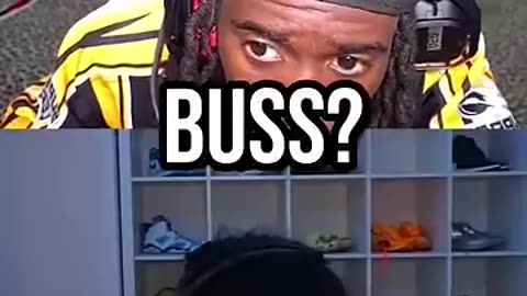 I don’t think that ray is still straight 😂😂
