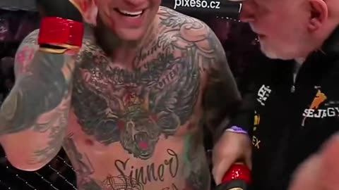 MMA fighter attacked by crowd in the Czech Republic after attempting to bite opponent’s ear off