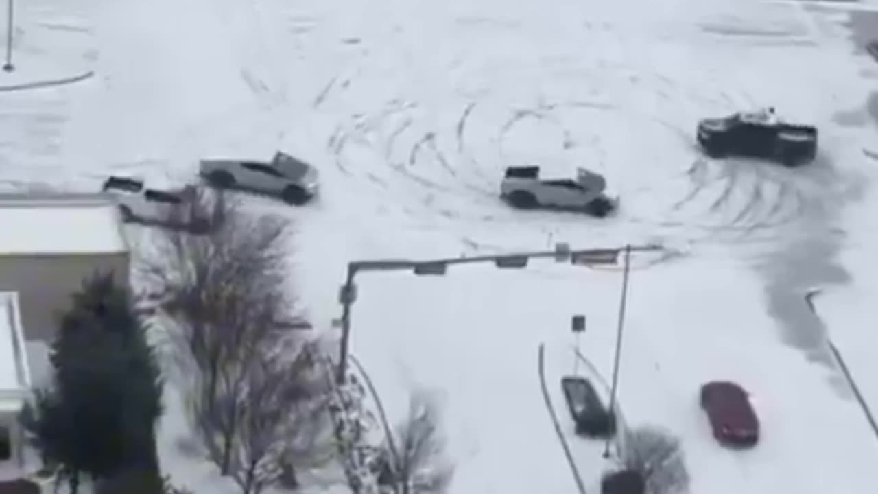 Cybertrucks Turn Icy Dallas Streets Into a Spinning Spectacle
