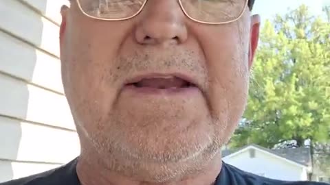 Deranged liberal man advises illegal aliens to arm up to defend themselves against ICE and the feds