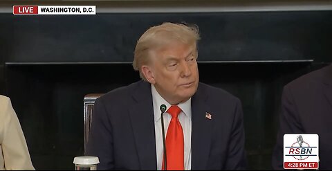 TRUMP❤️🇺🇸🥇🪽🕺HOST A ROUNDTABLE🤍🇺🇸🏅🪽👮AT THE WHITE HOUSE💙🇺🇸🏅🪽🏛️👮‍♂️⭐️