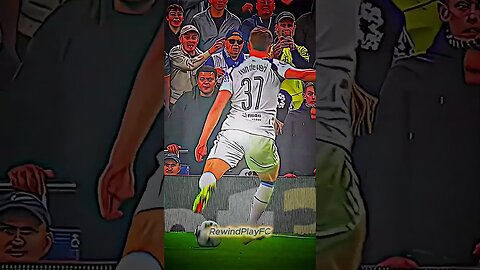 Van de Ven Insane Solo Goal vs Copenhagen | Tottenham 4–0 | UCL 2025