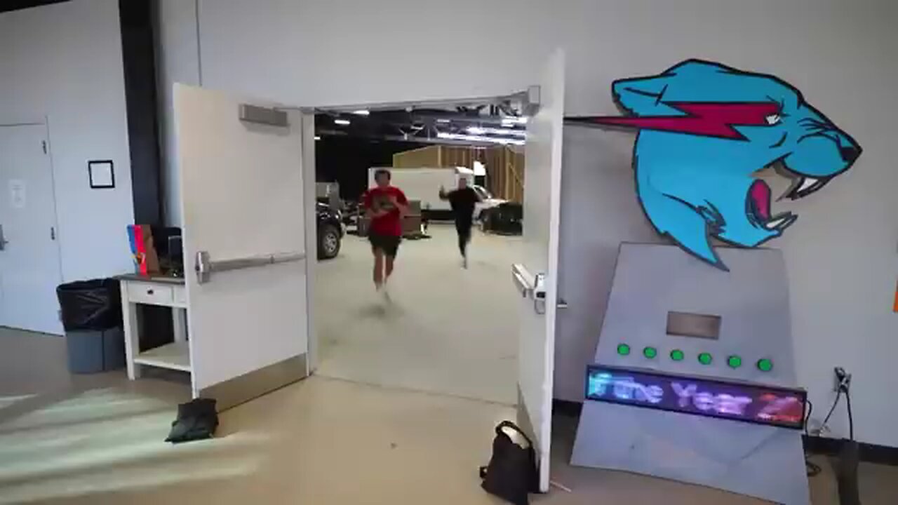 I Broke Into Famous YouTuber Houses!