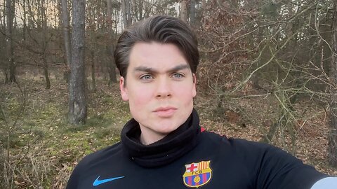 Why Women Avoid Attractive Men