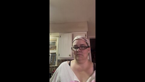 Trying castor oil on my thyroid