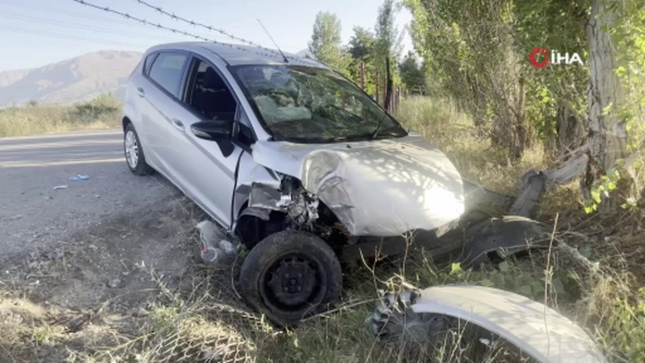 Erzincan’da trafik kazası: 2 yaralı