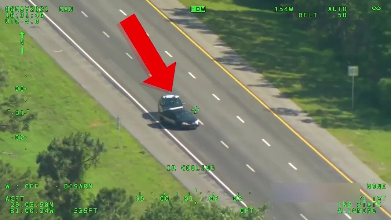 OMG 😱 Insane Moments When Cops Face Off With the Most Dangerous Criminal .