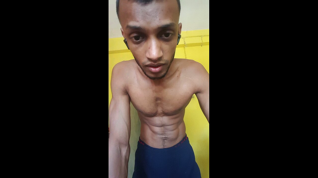biceps curls no morer going to the gym