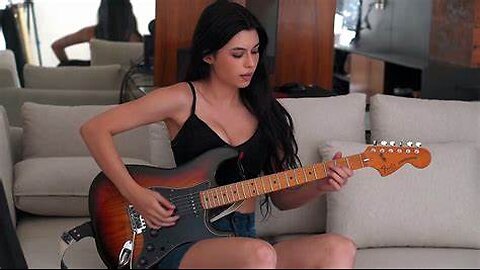 Larrisa Liveir - Johnny B. Goode
