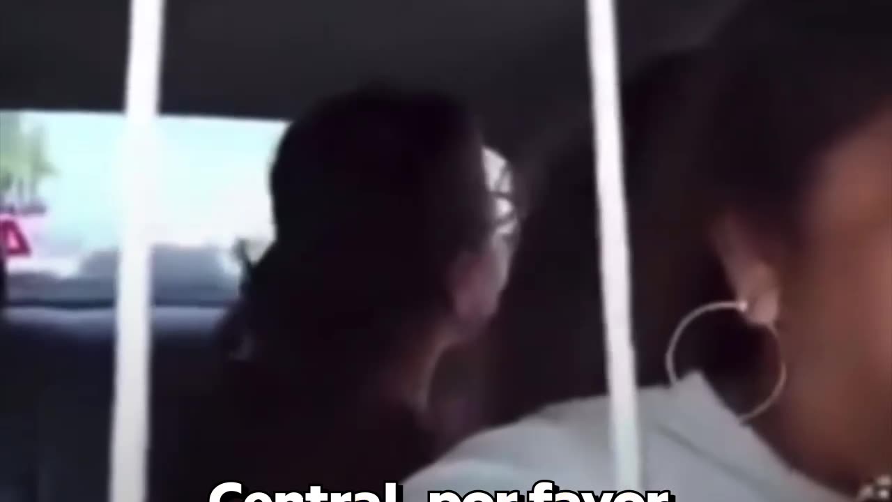 Una pasajera agrede a una taxista tras discutir por la tarifa