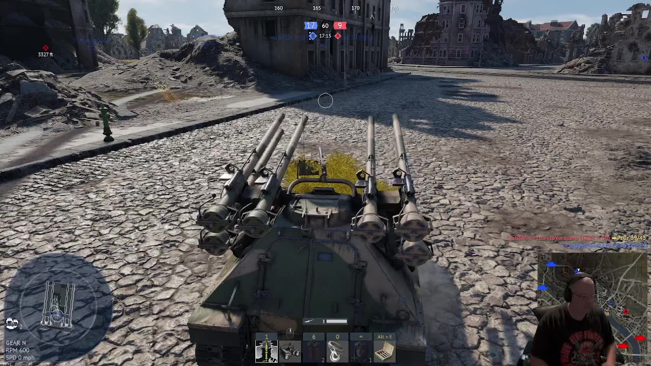 🚨🚨Tanks🚨🚨just hanging out