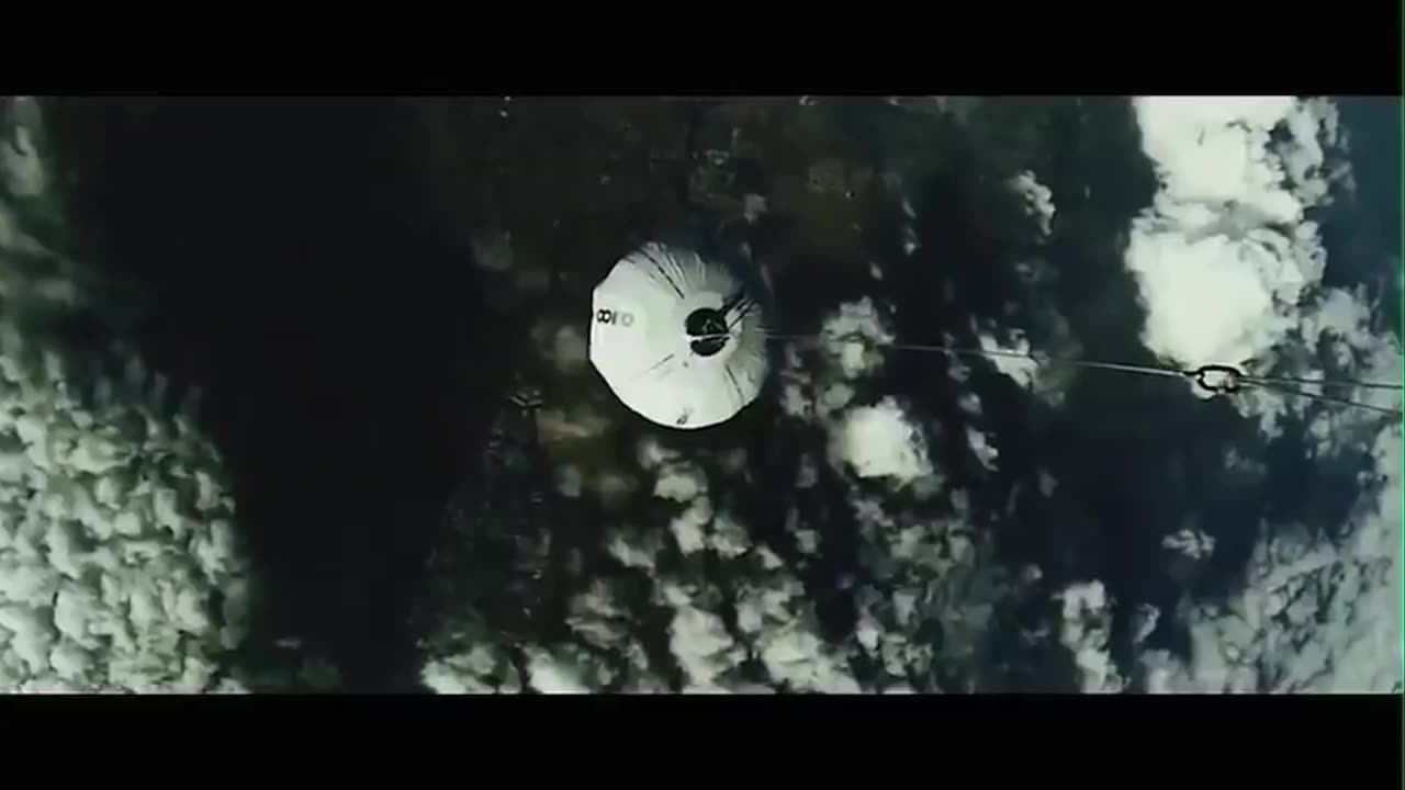 Planes & Satelloons on our Stationary Plane