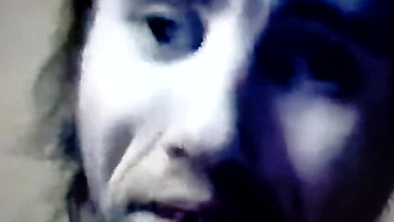 Cyraxx Trying Act Tough Again