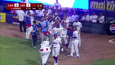 Daniel Montaño sacudió el primero