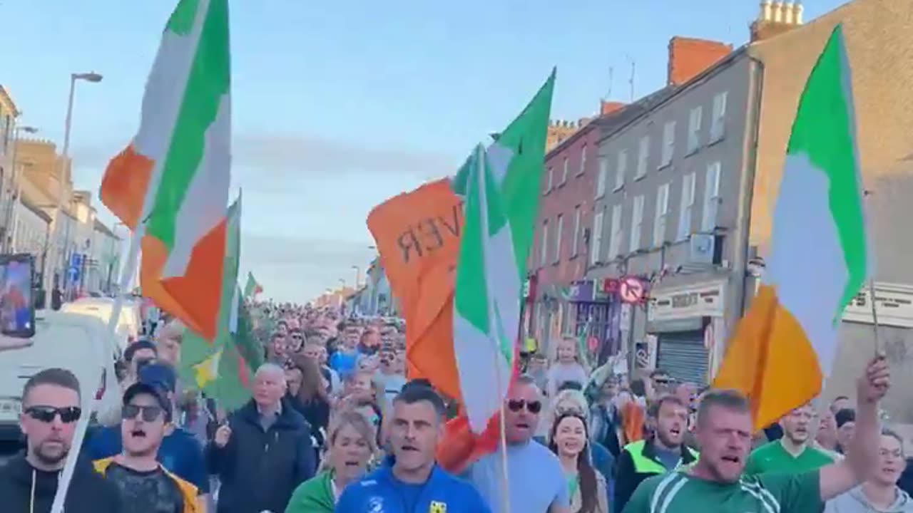 BREAKING - Irish Protest breaks out in a Town demanding illegal Immigrants
