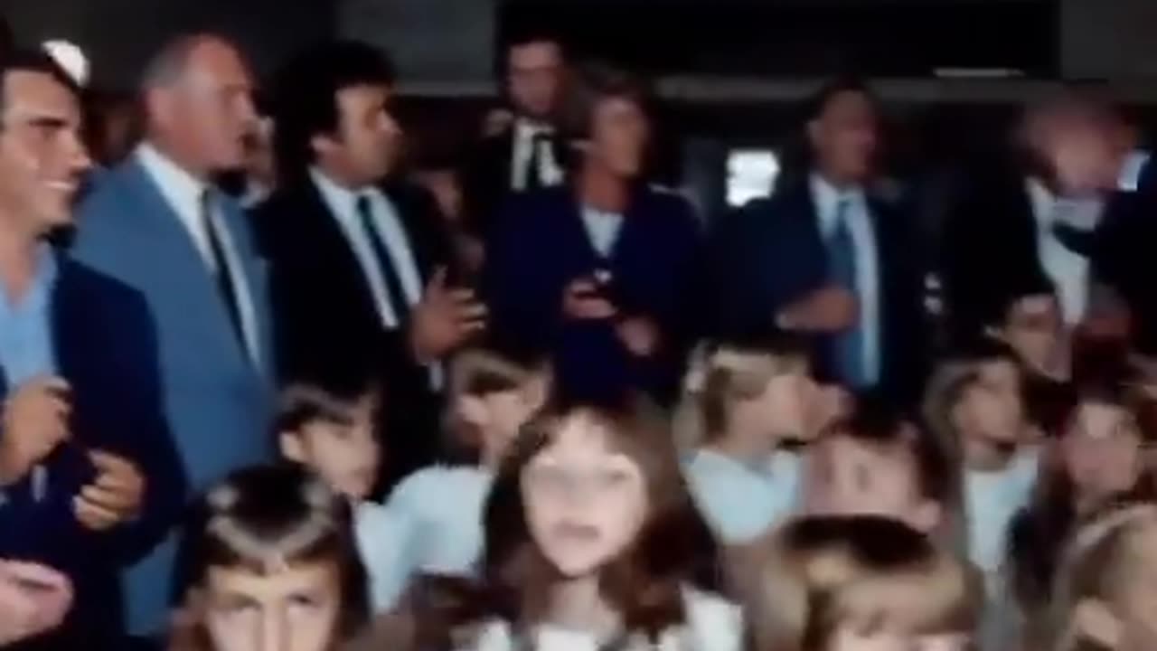 Trump is a Pedophile.