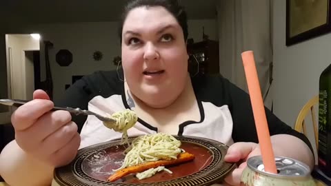 FB_2017_12_19_Creamy Alfredo Pasta Mukbang and Storytime