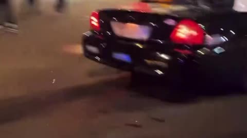 LA protests/riots out of control, police retreat