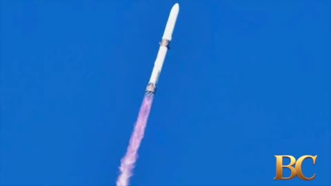 Blue Origin launches rocket carrying twin Nasa spacecraft to Mars