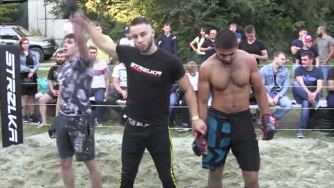 РУКОПАШНИК против Крепкого боксера !! Отличный Бой !!!