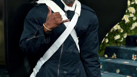 André 3000 Unveils Fashion Line & Music at 2025 Met Gala With Burberry Collab - WorldEye