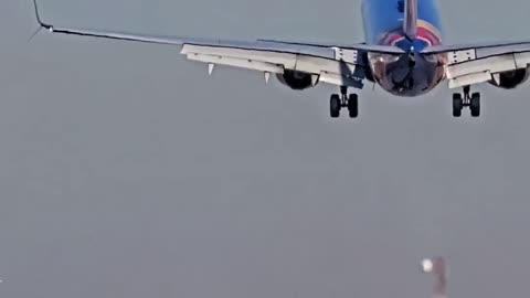 Would you get back on a plane after seeing this out your window?