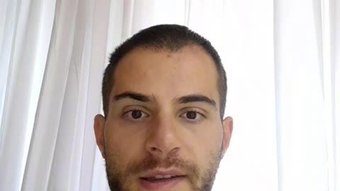 Facebook or Panairi Online? The Best Place to Promote Your Business! 💼