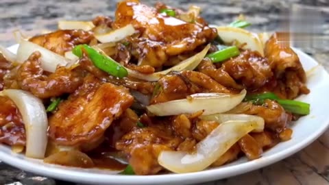 Chicken and onion stir fry | flavourful, tender and juicy chicken stir fry with vegetable 😍🥰