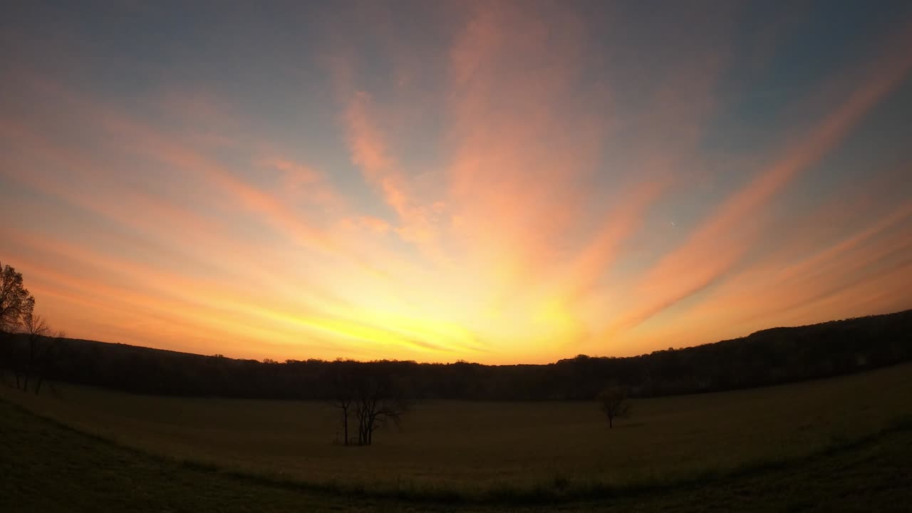 Sun ☀ Rise 4 24 25 52f/11c